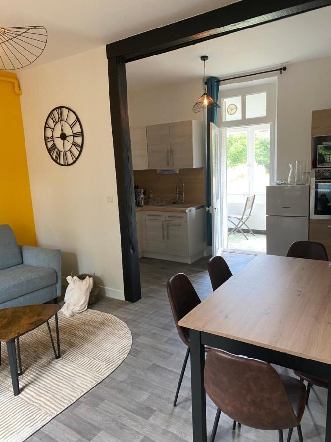 Maison Les 3 Fees , 3 Chambres, Chamerolles Hébergement de vacances Courcy-Aux-Loges